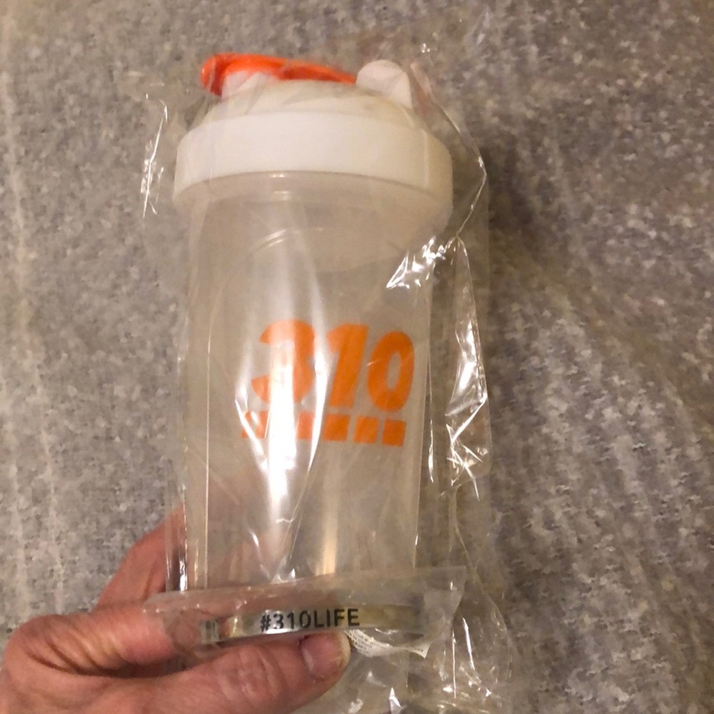 310 Nutrition cup and cuff bracelet